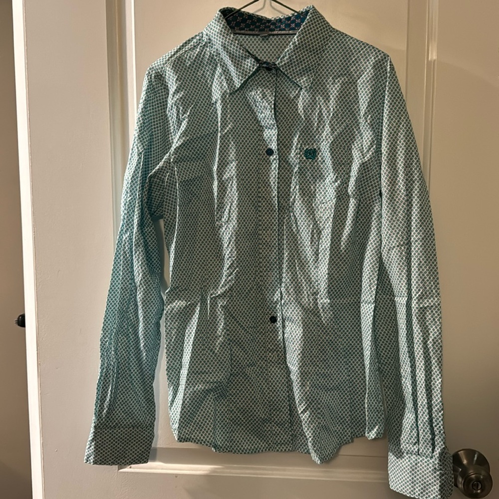 Cinch Women’s L Button down